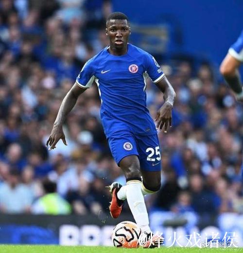 官方:凯塞多踩踏对手停赛3场 盖耶掌掴队友停赛2场 官方:凯塞多踩踏对手停赛3场 盖耶掌掴队友停赛2场